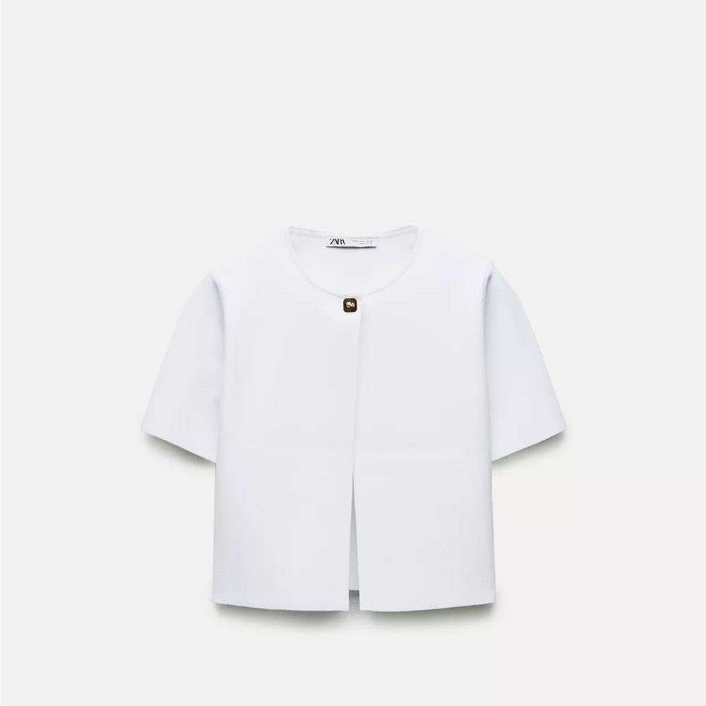 Knit Crop Top & Short Sleeve Shirt Set with Metal Clasp